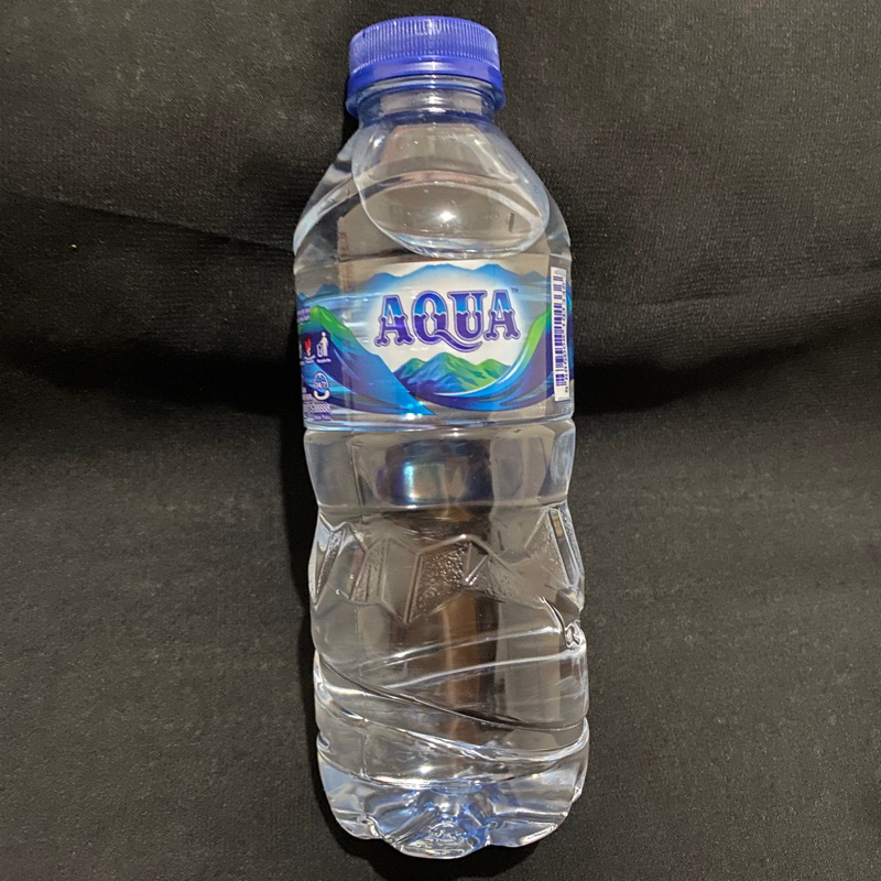 

AQUA BOTOL 330 ML AIR MINUM DALAM KEMASAN