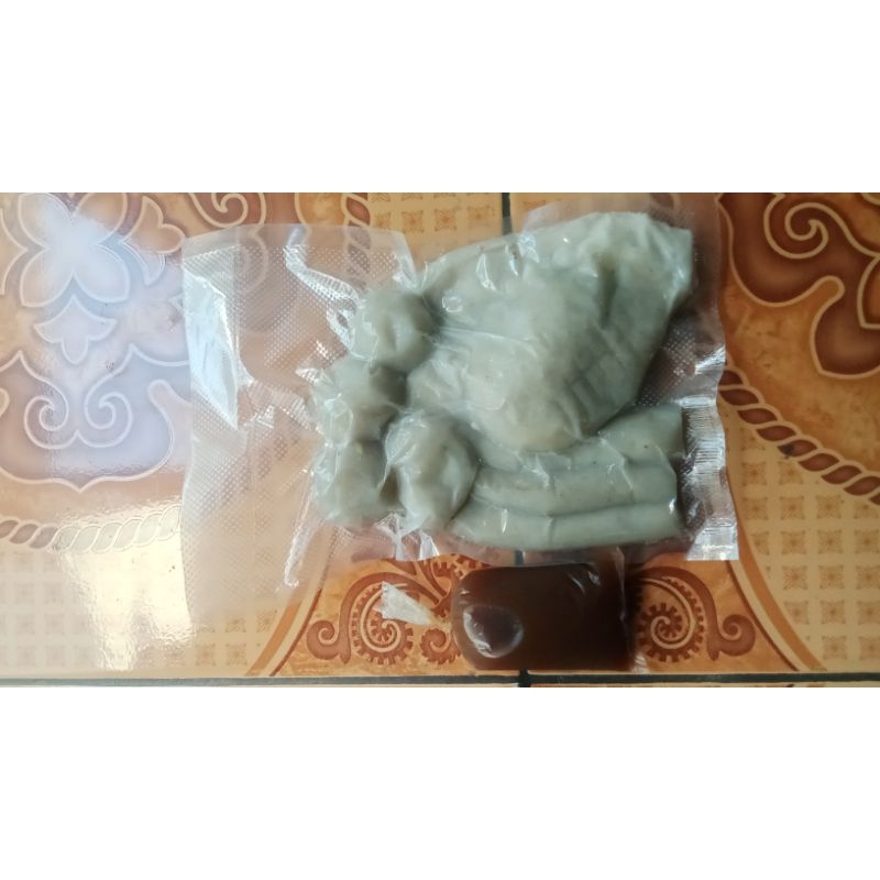 

Berkah Pempek Khas Palembang Enak Isi 8 Pcs