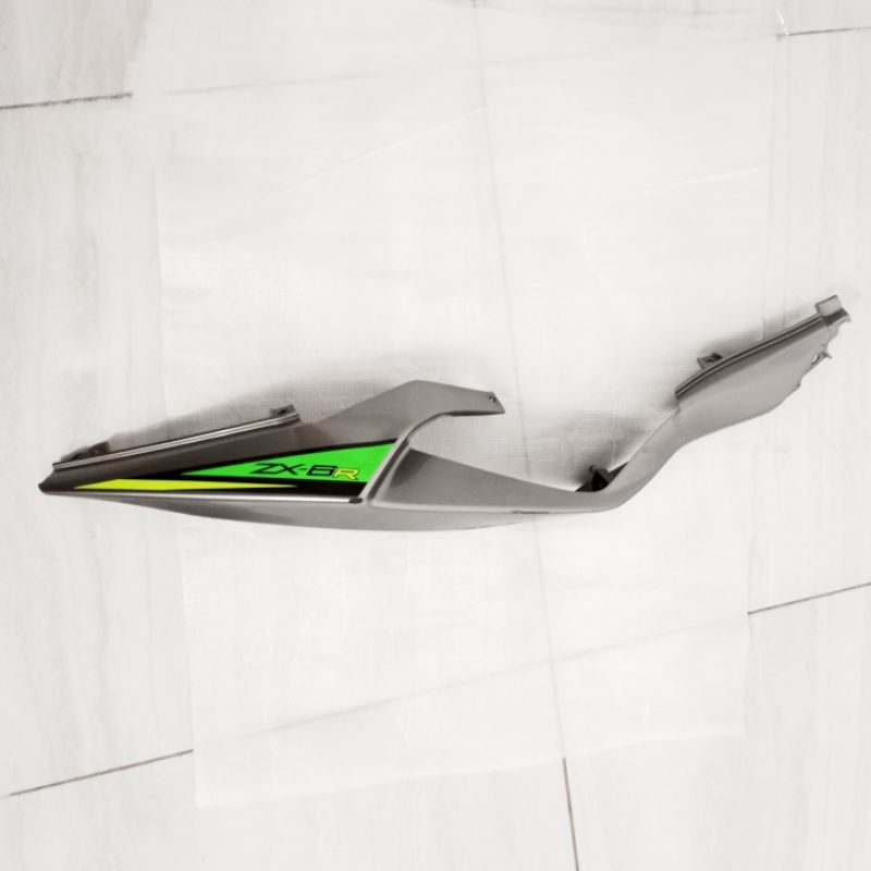 Body cover belakang KANAN Original Zx6r zx636