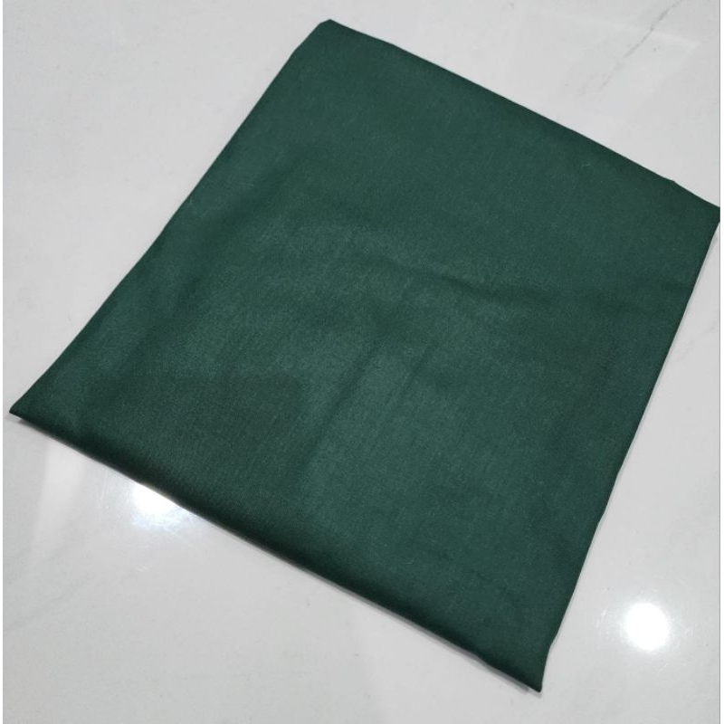 sarung bantal dan guling polos katun warna hijau botol isi 2 pcs