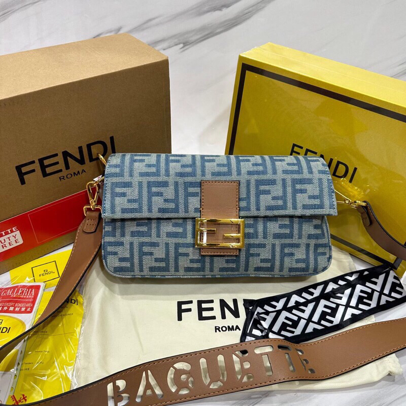 TAS FENDI BAGUETTE DENIM SHOULDER BAG MIRROR QUALITY