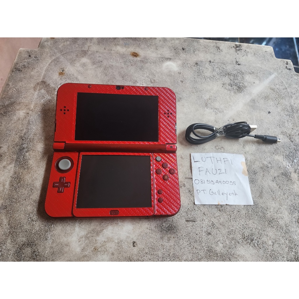 New Nintendo 3DS LL XL Metallic Red CFW Luma 64GB 04