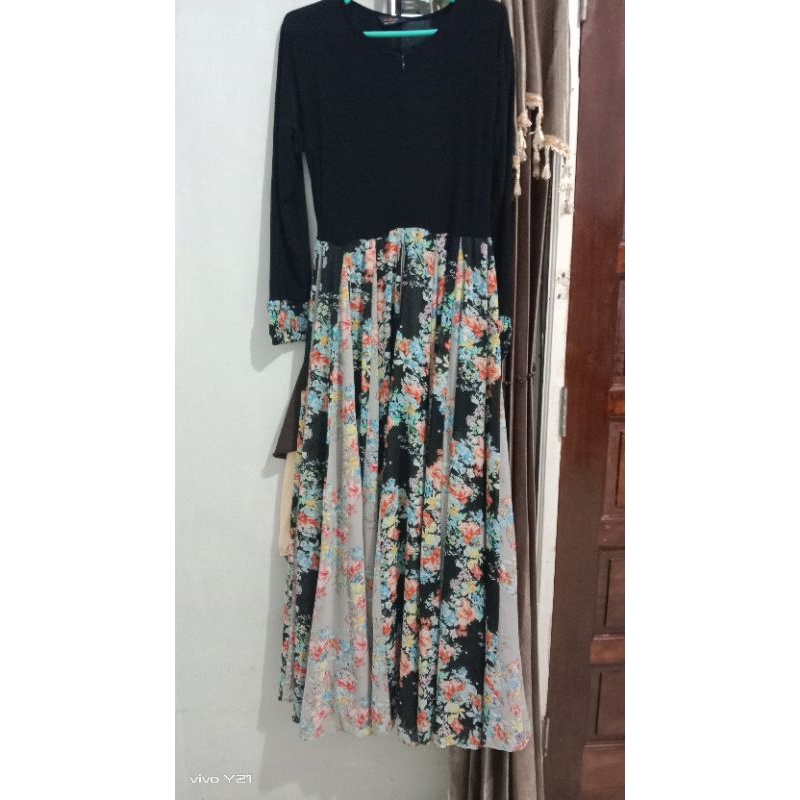 SISESA gamis