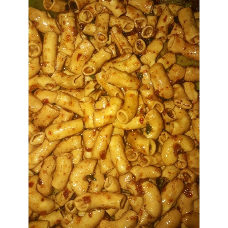 

MAKARONI PEDAS DAUN JERUK/MAKARONI BANTET/CEMILAN MURAH/250gram