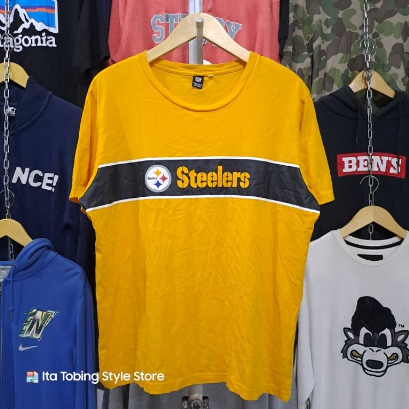 Kaos NFL x GU by Uniqlo