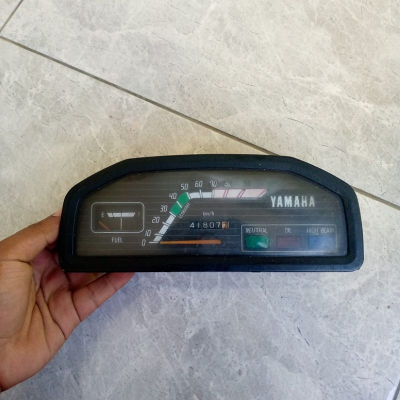 spedometer Yamaha V80 robot super Delux original