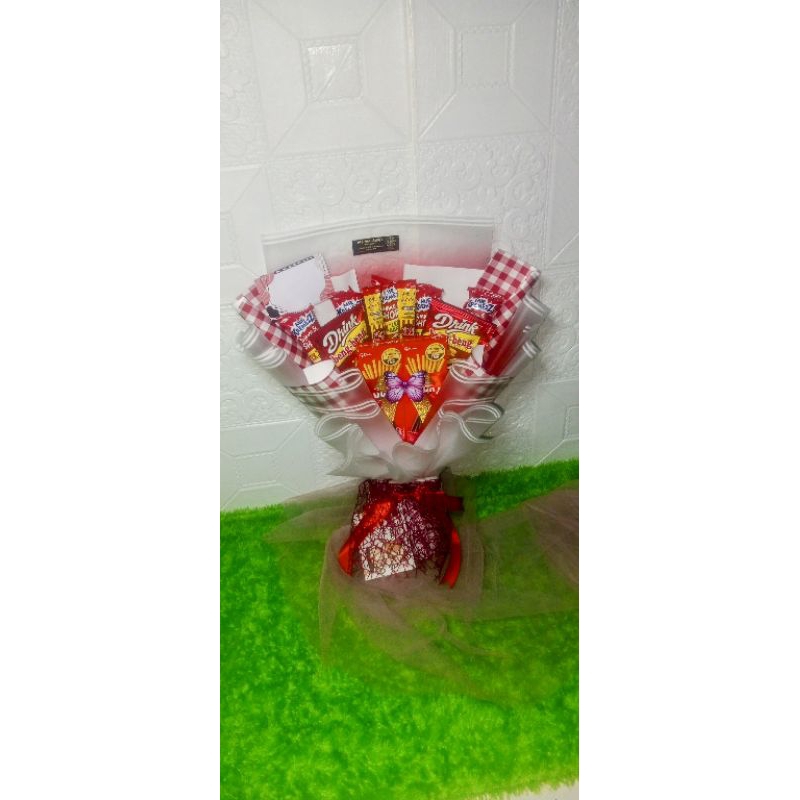 

Snack Bouquet Red (L)