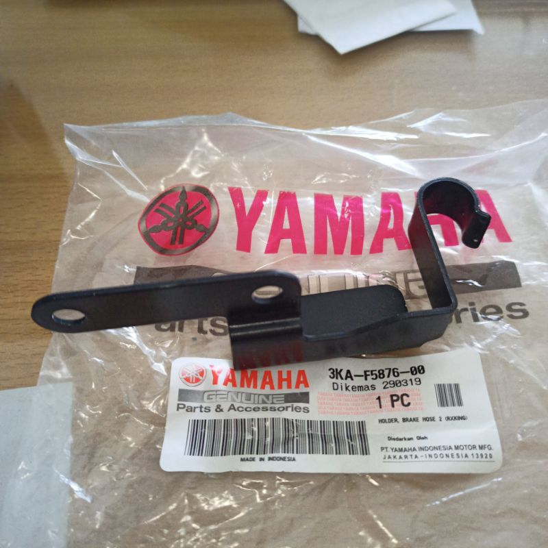 3KA-F5876-00 (HOLDER BRAKE HOSE 2)