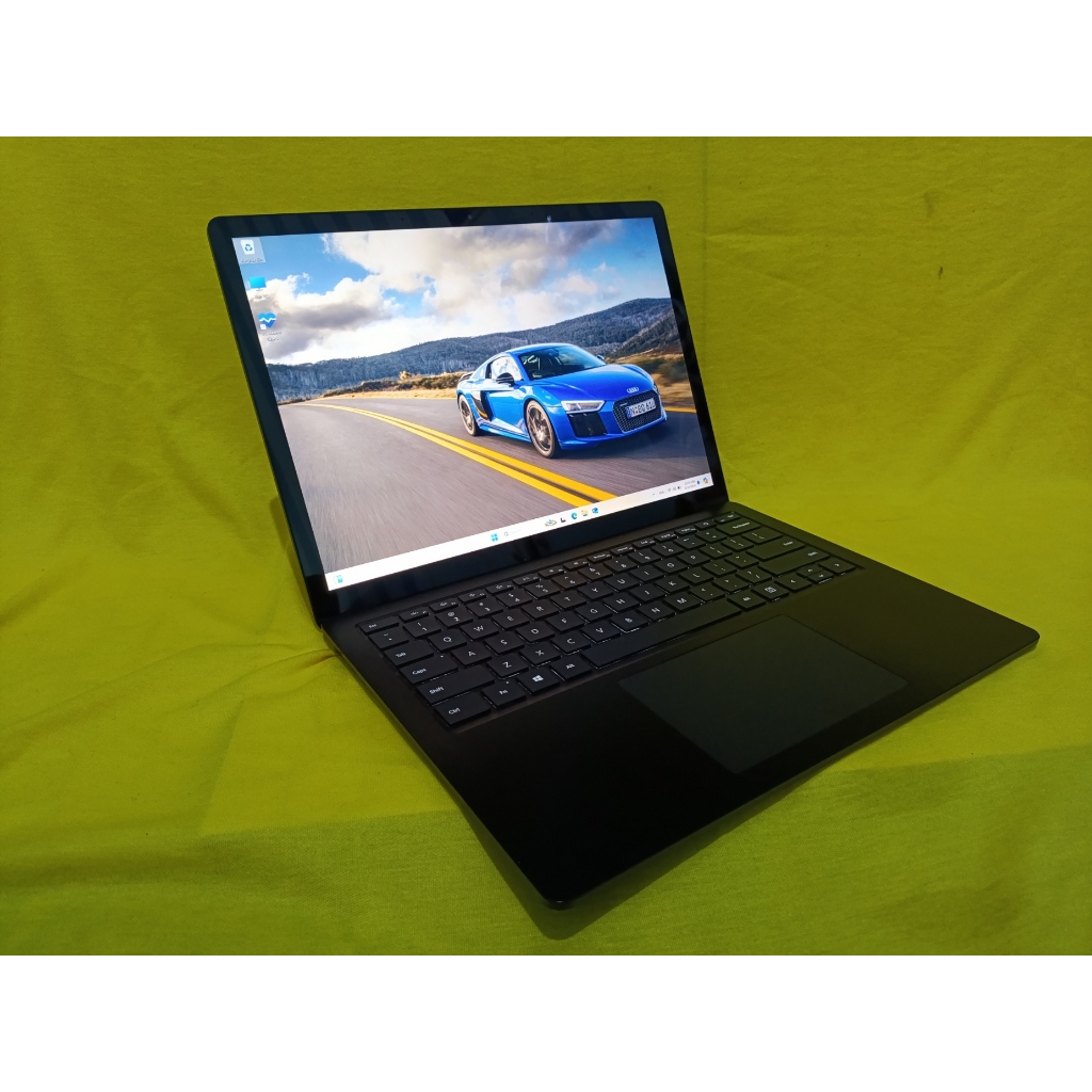 Surface Laptop 3 Core i7-1065G7 16GB RAM + 512GB SSD Murah Aja Nih