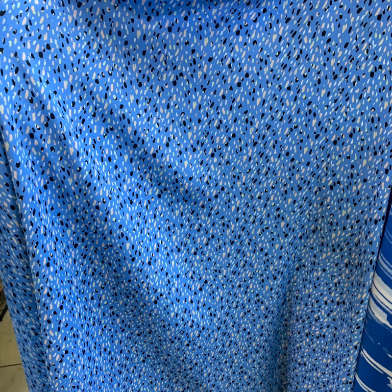 kain motif zara crepe - zara crepe premium - kain crepe luxury