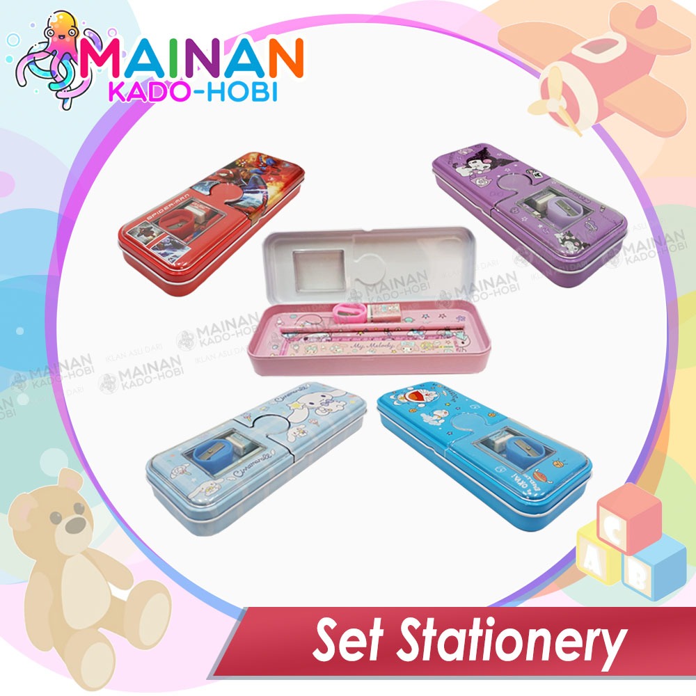 

SET 5 IN 1 ALAT TULIS KOTAK PENSIL KALENG PENSIL PENGGARIS SERUTAN KARAKTER KUROMI DORAEMON SPIDERMAN MELODY
