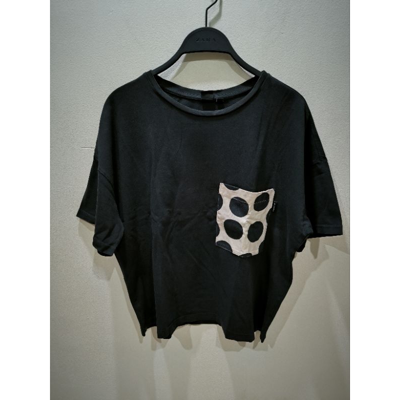 Preloved Kaos Semicrop Pocket Oversized Uniqlo marimekko