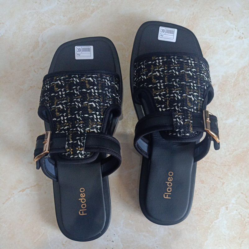 Sandal Wanita Andin motif rajut import