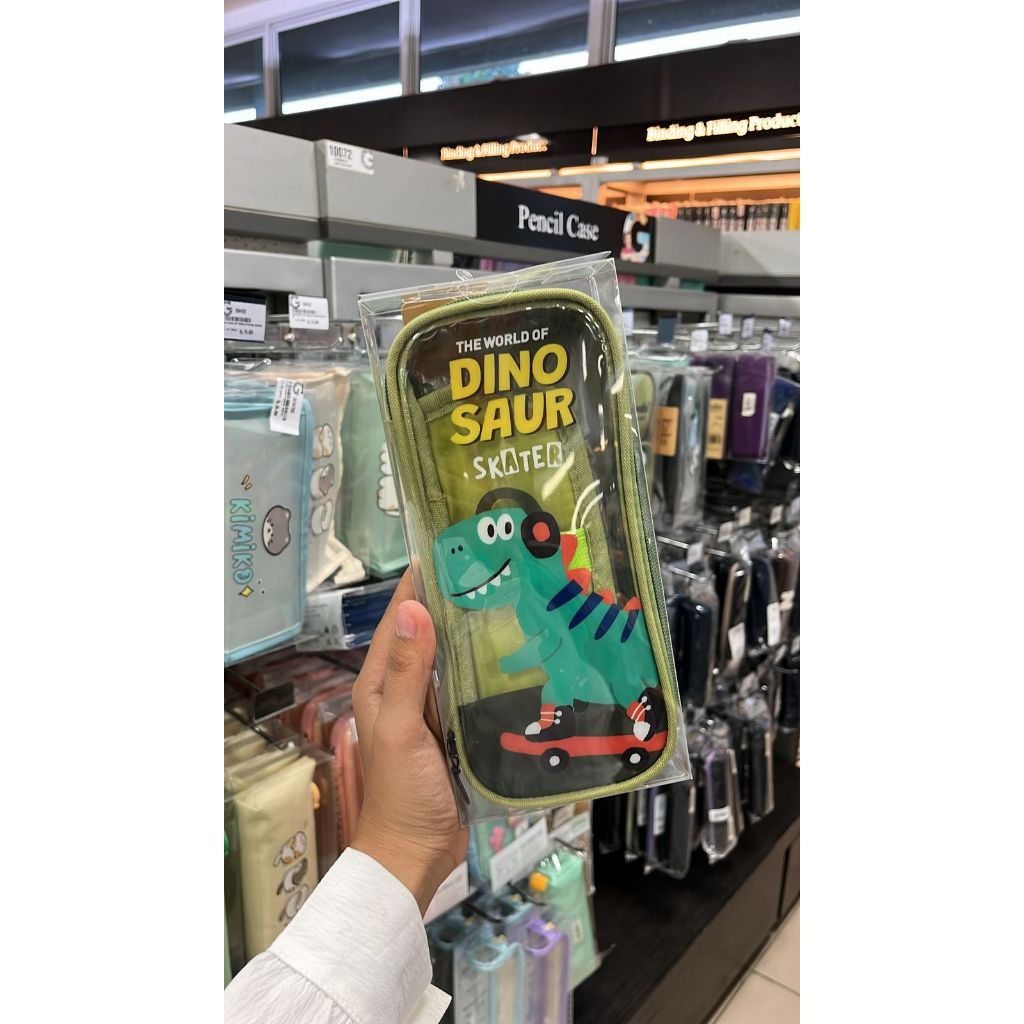 

Gramedia - KAKO PENCASE DINO SKATER