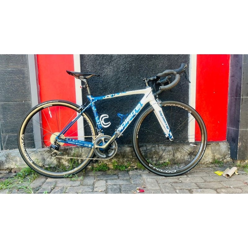 Sepeda Road Bike Lapierre Xelius SL Pinot