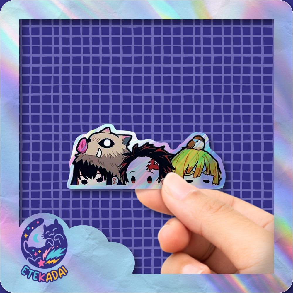 

Stiker Hologram Anime Demon Slayer Inosuke Tanjiro Zenitsu Ngintip