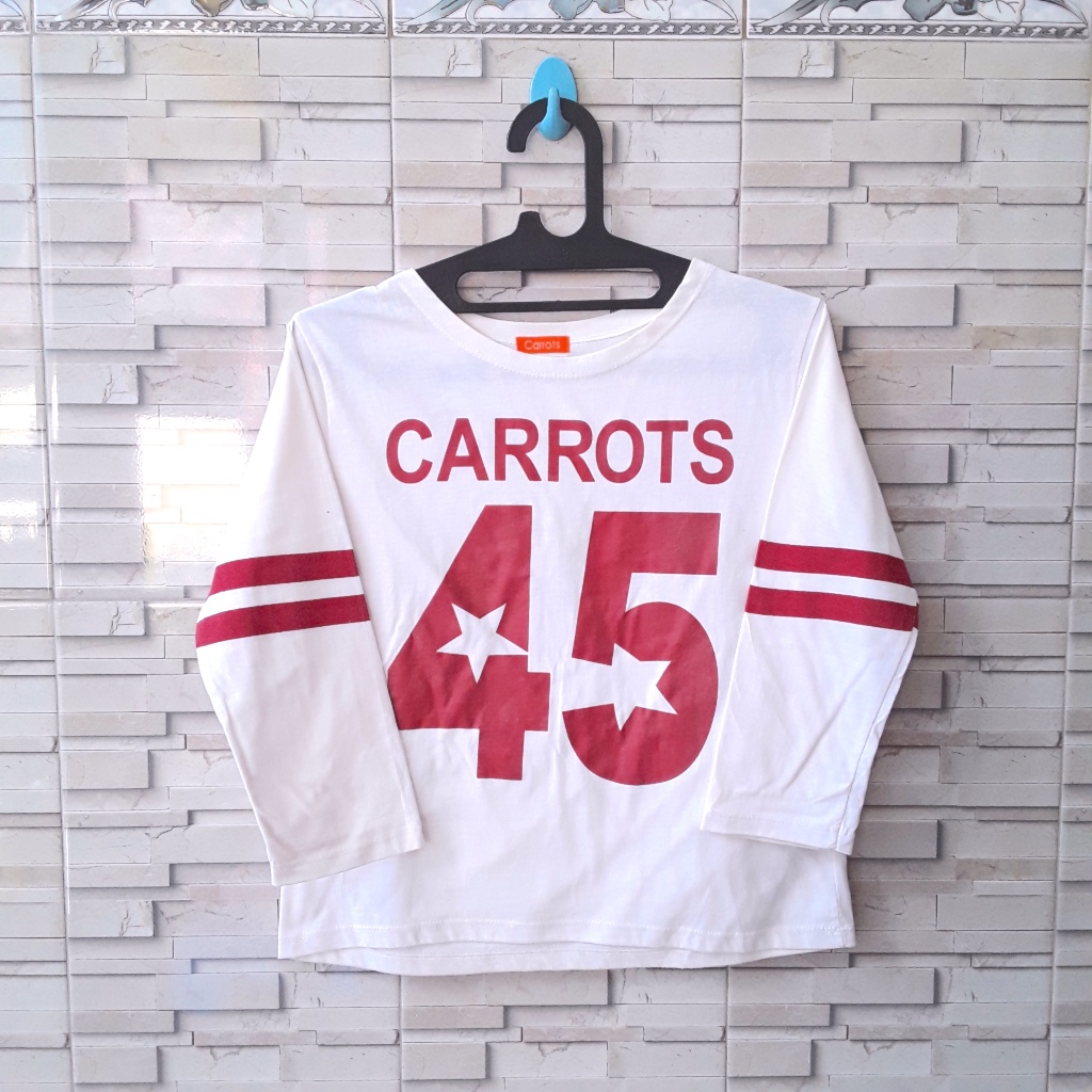KAOS CROP TEE CARROTS 45 RED-WHITE
