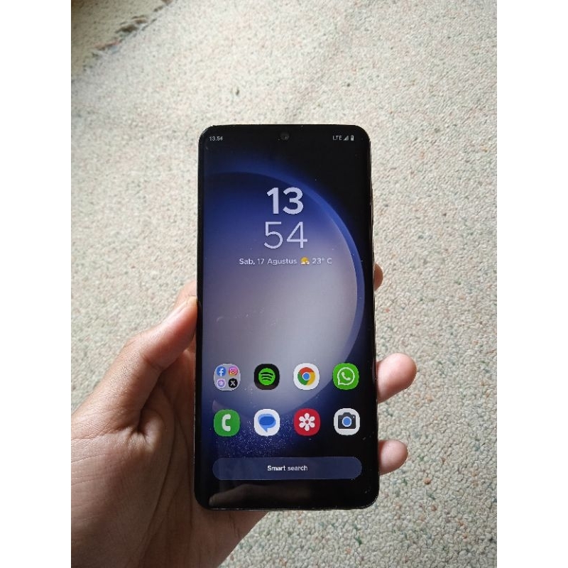 Sharp Aquos Zero 2 Au