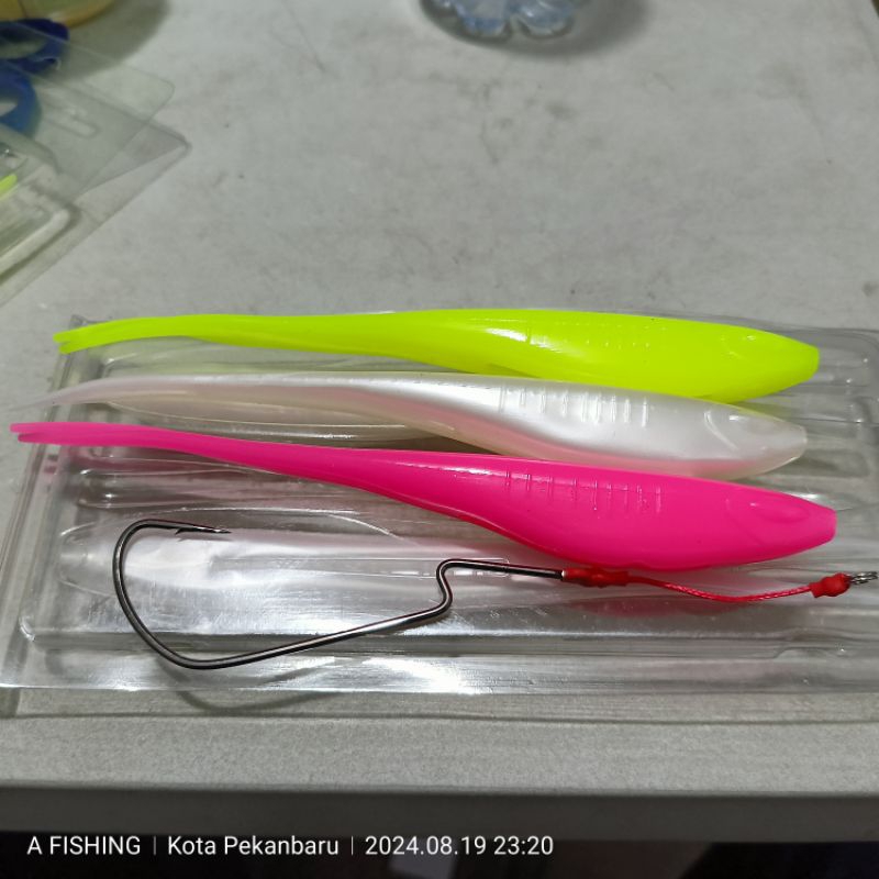 SILENCER REPLIKA OZMY 18CM PLUS HOOK SATUAN