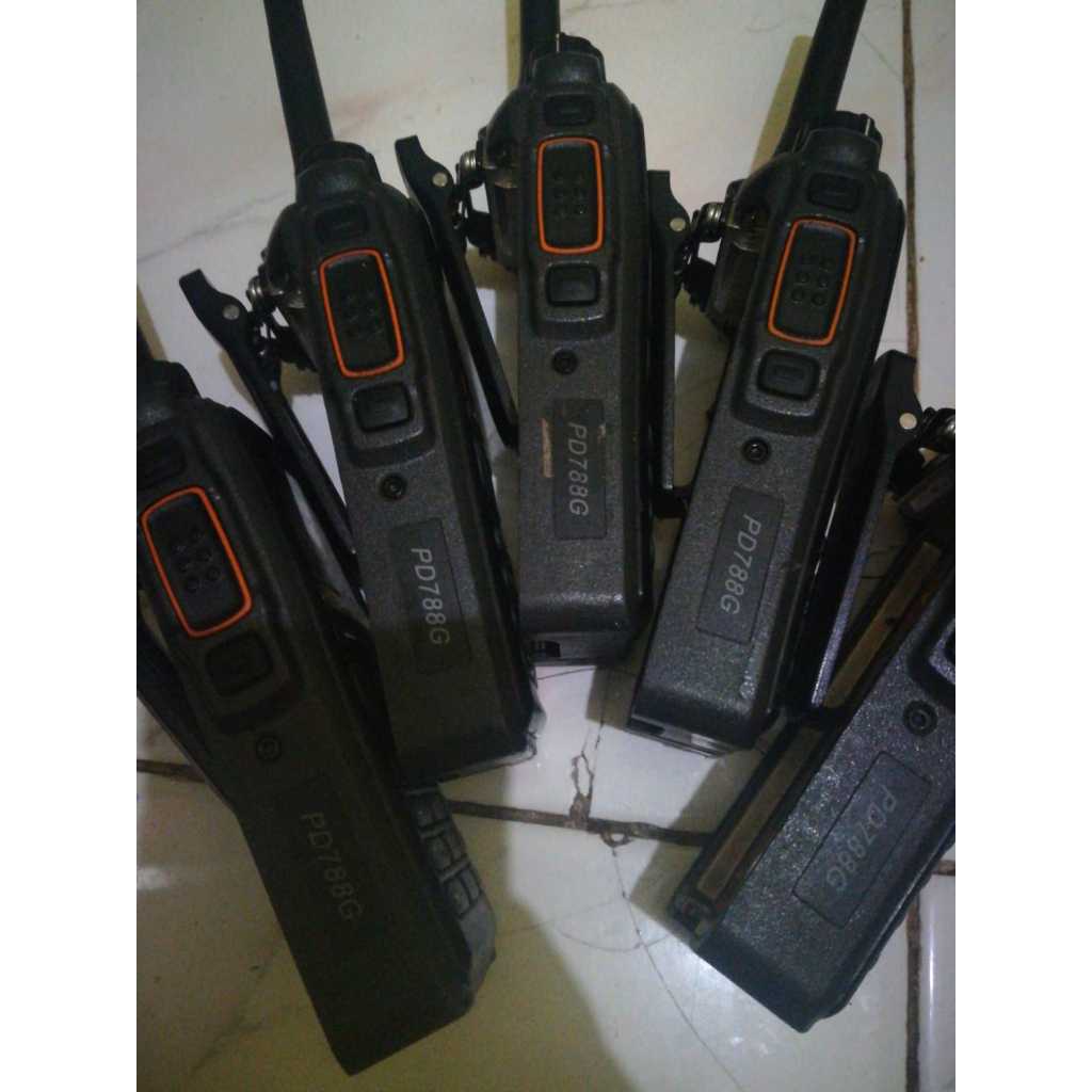 Ht Hytera PD788G Uhf Digital Hytera PD 788 Uhf 400 Mhz Bekas