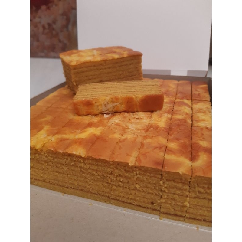 

Lapis Legit Keju javel bakery