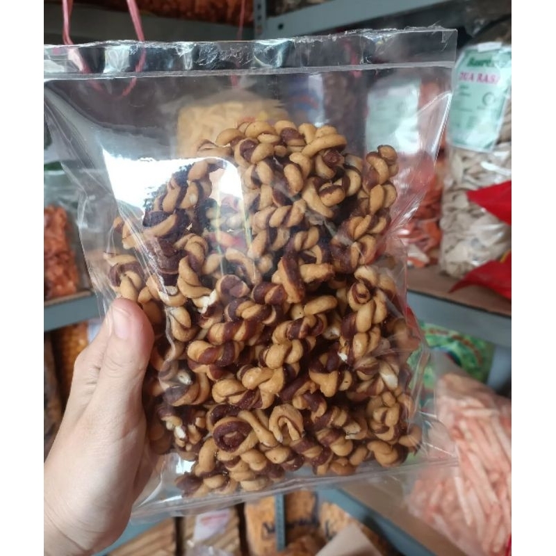 

kue/tambang/untir-untir