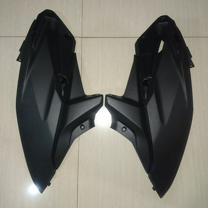 Cover Body Kecil Vario 125 Old WIN Body Samping Vario Techno 125