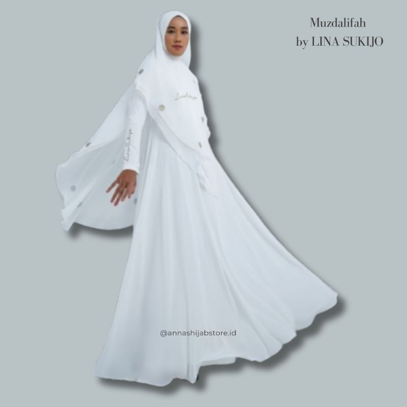 Muzdalifah Basic Set by Lina Sukijo