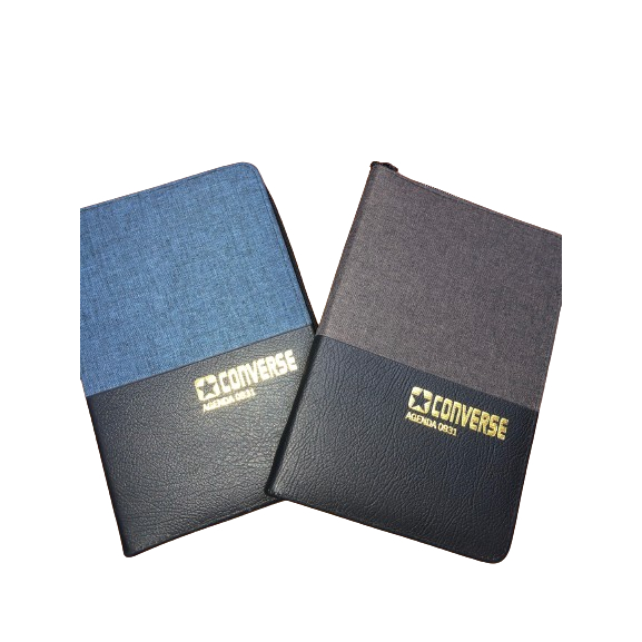 

Buku Agenda Converse Kulit Kain Resleting 0931