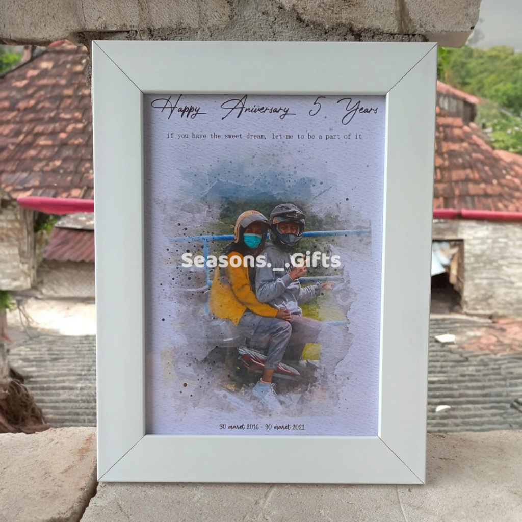 Watercolor Frame/ Siluet Frame/ Congrast Frame/ Kado Ulang Tahun/ Kado Wisuda/ Kado Unik