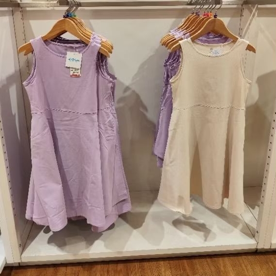 Dress AIRism Flare Ultra Stretch Tanpa Lengan Anak Uniqlo