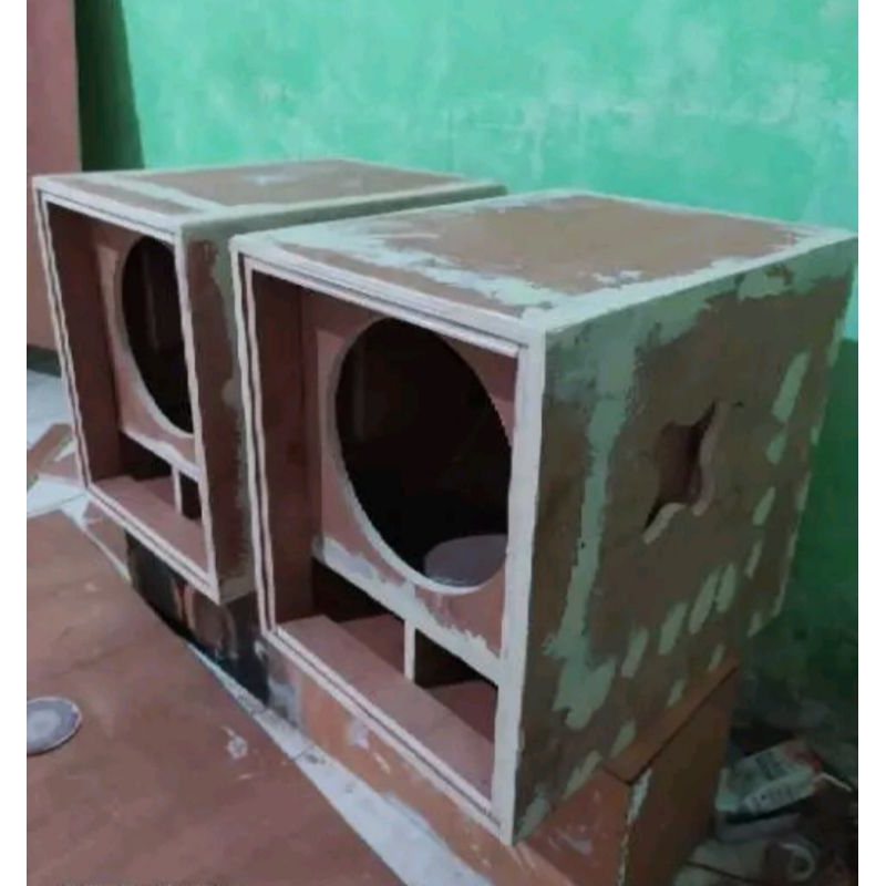 Box Subwoofer Miniscoop 10 inch