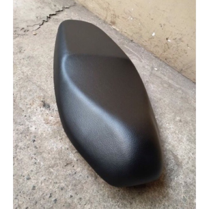 SPONTAN Jok motor Revo fit Fi Revo injeksi