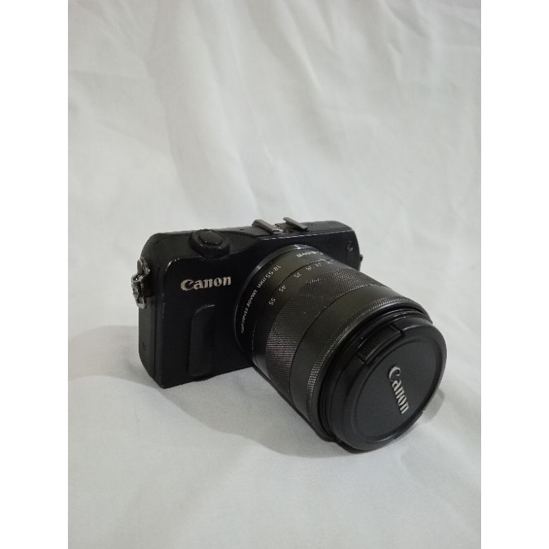 Mirrorless Canon Eos M Second Murah
