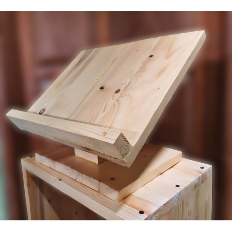 Stand meja  qur'an / laptop