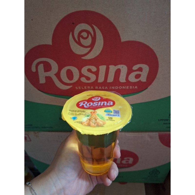 

Minyak Rosina Cup 200ml (1pcs)