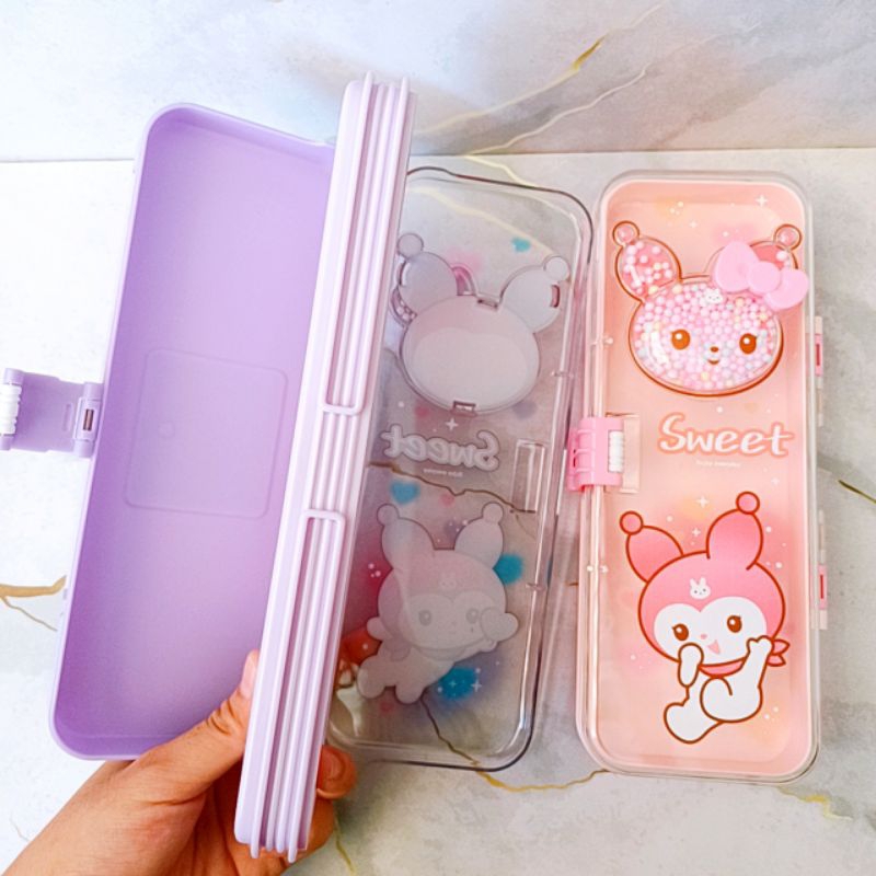 

Tepak Tempat Pensil 2 Tingkat Karakter Sanrio Penutup Transparan Warna Cerah Dan Lucu