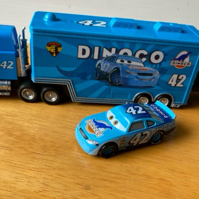 Mattel Dinoco Cal Weathers “Cars 3” Die-Cast Set