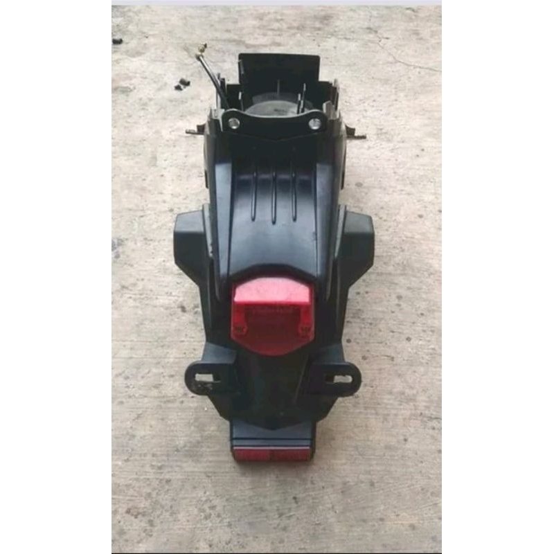 spakbor belakang byson karbu