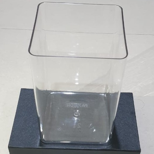 Toples Ikan Cupang Akrilik Kotak 2L  Toples Mika 2 liter  Paxton