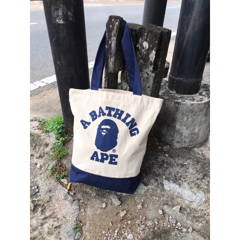 TOTEBAG A BATHING APE MARCHANDISE SECOND