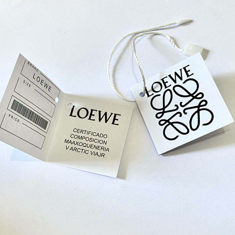 

HANGTAG LOEWE // LABEL LOEWE