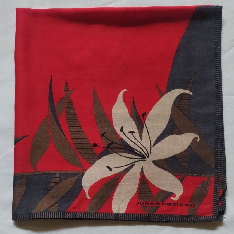 Saputangan preloved branded Junko koshino