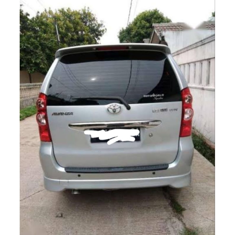 Bodykit Belakang Avanza Type S