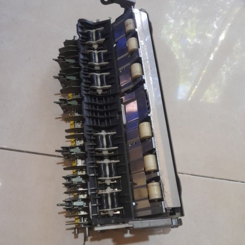 Unit claw upper ir5000,ir6570,ir5050