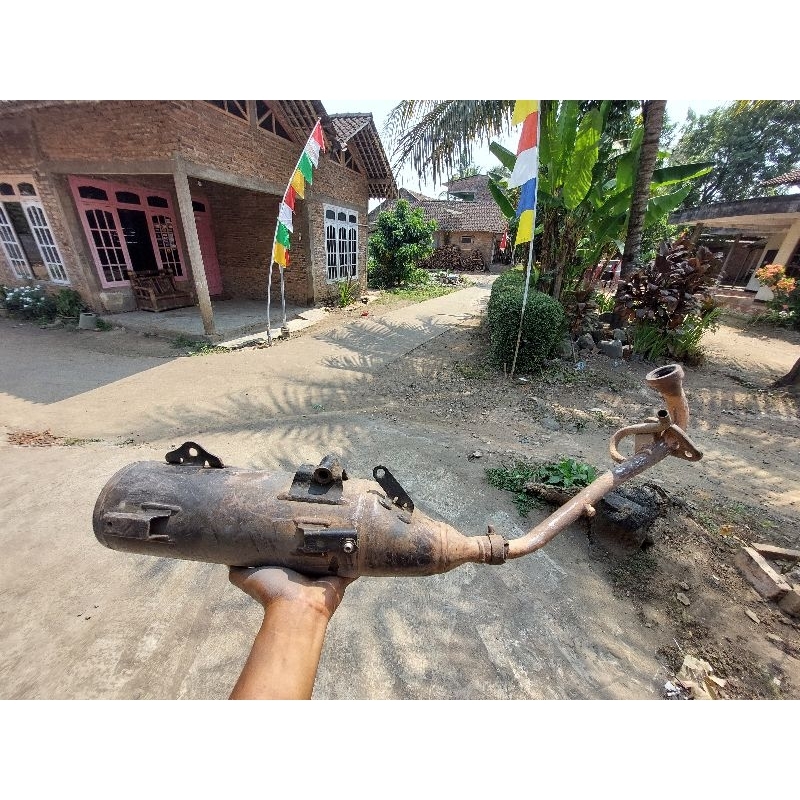 Knalpot Kenalpot Yamaha Xeon Karbu Original