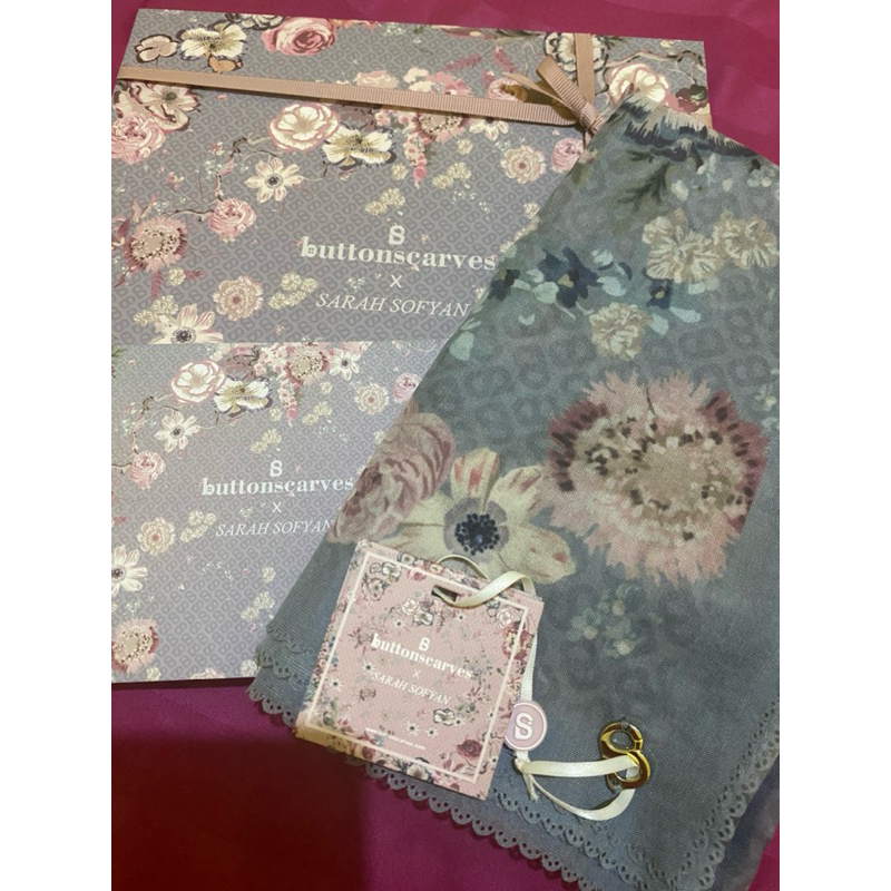 Preloved PL BS Buttonscarves Blume series x Sarah Sofyan warna Blue Shadow Original Store