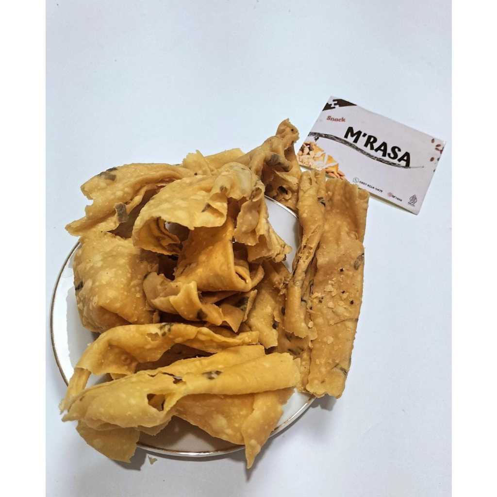 

Keripik bawang Aceh renyah dan gurih