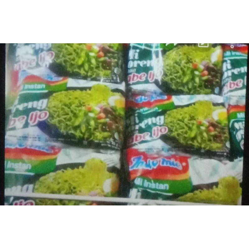

indomie goreng cabe ijo