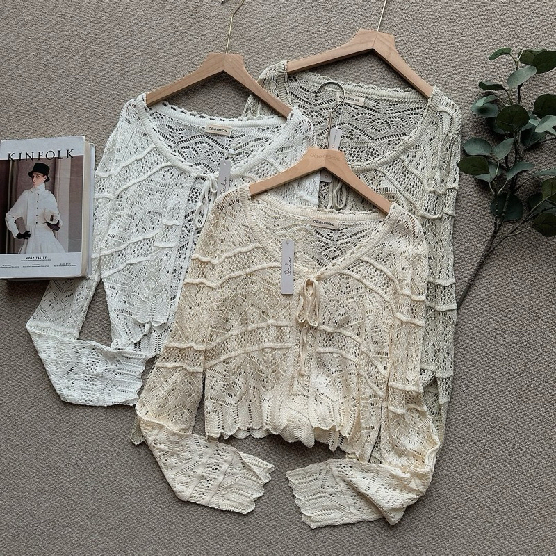 Ginar Lace Cardi by Oclo | Cardigan rajut crop